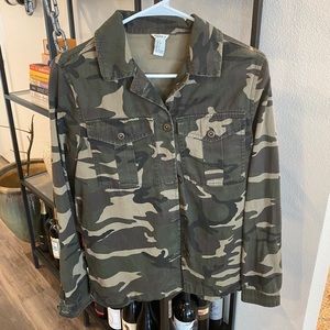 Small camo jacket